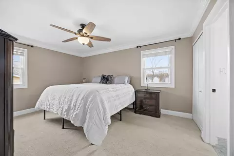 960 Sycamore Ct, Hoffman Estates, IL 60192 photo 16
