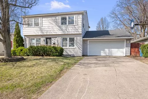 131 40 Ave, East Moline, IL 61244
