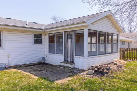 Exterior - 1312 Nicki Dr, Bloomington, IL 61704 photo 2 of 7