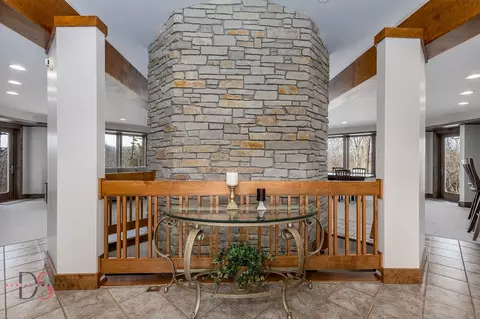 Entry Way - 2778 E 1779th Rd, Ottawa, IL 61350 photo 1 of 3