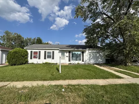 629 Belmont Dr, Romeoville, IL 60446