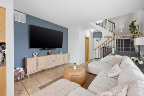 Living - 14032 Danbury Dr, Plainfield, IL 60544 photo 3 of 3
