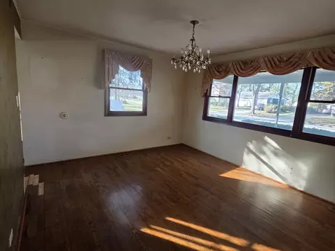 2503 George St, Rolling Meadows, IL 60008 photo 7