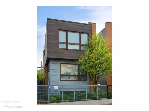 1320 N Moorman St, Chicago, IL 60622