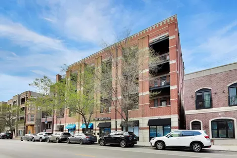 2222 W Belmont Ave #501, Chicago, IL 60618