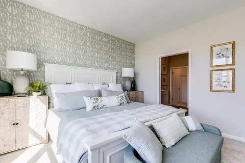 Bedroom - 405 S Constitution Dr, Aurora, IL 60506 photo 2 of 4