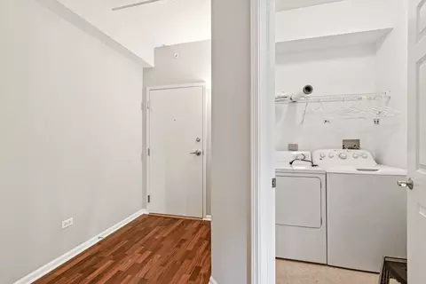 Other - 1277 E Thacker St #303, Des Plaines, IL 60016 photo 1 of 1