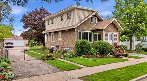Exterior - 4140 Anna Ave, Lyons, IL 60534 photo 2 of 8