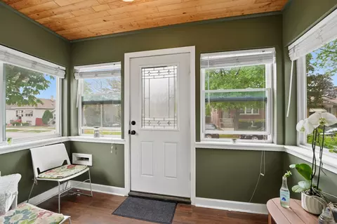 Exterior - 4140 Anna Ave, Lyons, IL 60534 photo 6 of 8