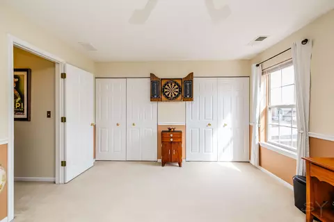Bedroom - 274 Wildspring Ct, Itasca, IL 60143 photo 3 of 3