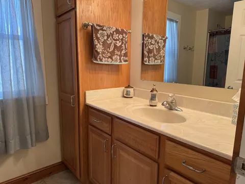 Bath - 315 W 1st St, Bennett, IA 52721 photo 2 of 3