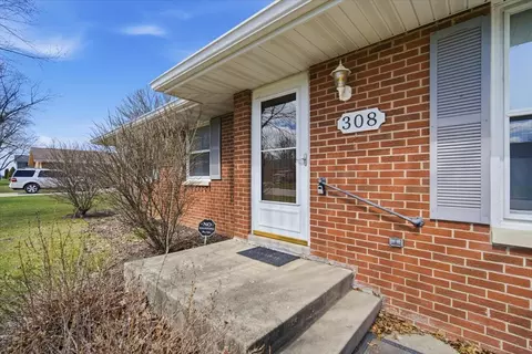 Exterior - 308 Linden St, Dwight, IL 60420 photo 1 of 5