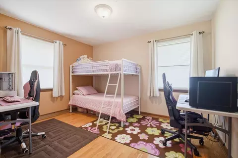 Bedroom - 308 Linden St, Dwight, IL 60420 photo 3 of 3