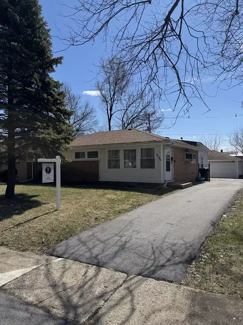 3133 Stafford Dr, Markham, IL 60428