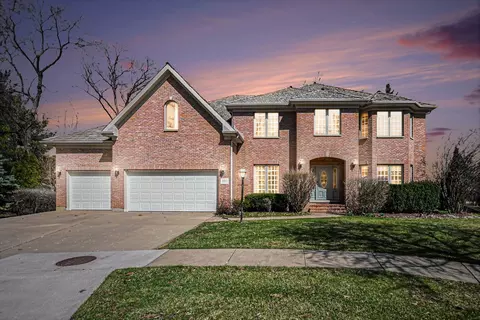4800 Amaarja Ct, Palatine, IL 60067