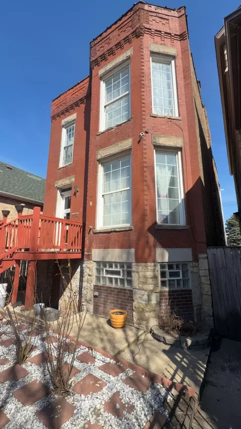 Exterior - Undisclosed, Chicago, IL 60617 photo 2 of 2