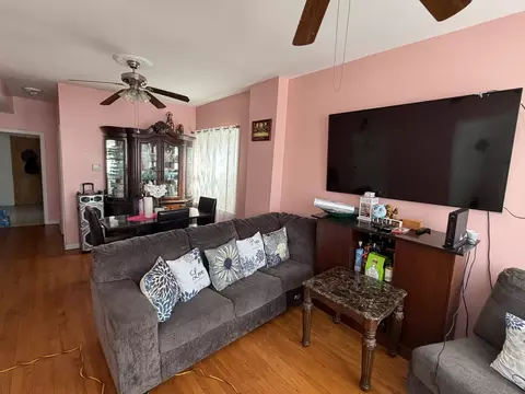 Living - Undisclosed, Chicago, IL 60617 photo 2 of 4