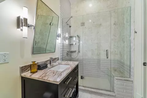 Bath - 53 E Division St, Chicago, IL 60610 photo 7 of 12
