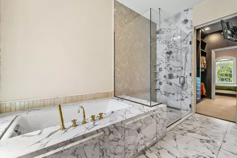 Bath - 53 E Division St, Chicago, IL 60610 photo 6 of 12