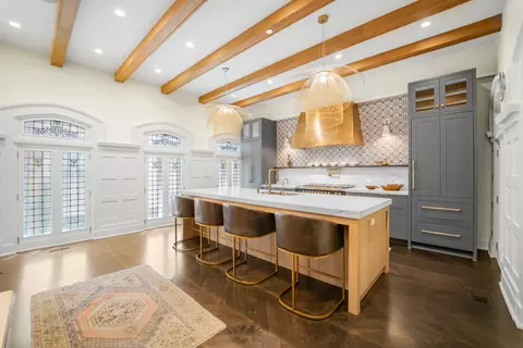 Kitchen - 53 E Division St, Chicago, IL 60610 photo 5 of 7
