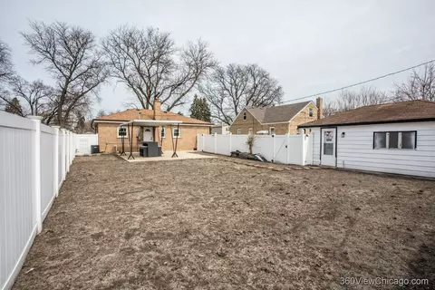 Exterior - 8651 44th St, Lyons, IL 60534 photo 3 of 4