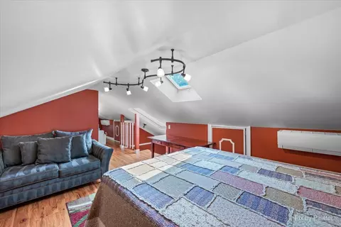 Bedroom - 585 Park St, Elgin, IL 60120 photo 6 of 6