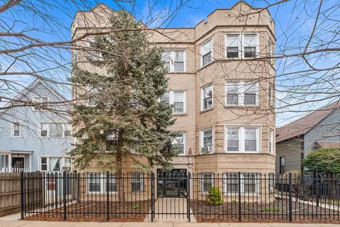 2837 N Sawyer Ave #3R, Chicago, IL 60618