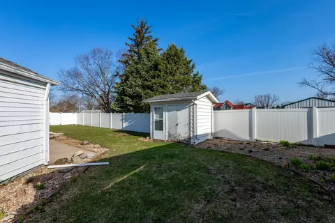 Exterior - 101 E D St, Alpha, IL 61413 photo 8 of 12