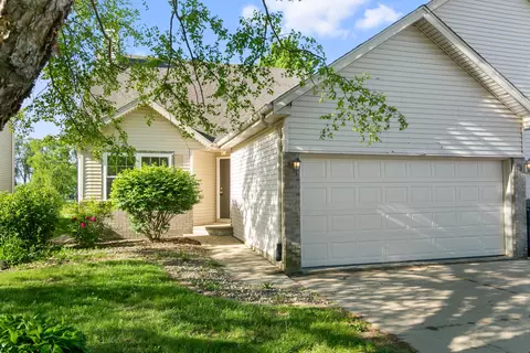 1494 Timber Ridge Ct, Kankakee, IL 60901