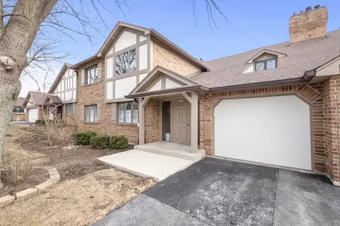 13159 S Westview Dr #2B, Palos Heights, IL 60463