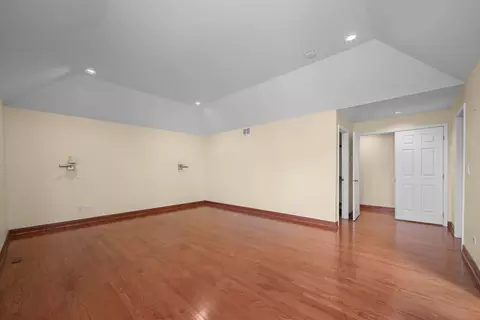 Other - 155 Lilac Ln, Wheeling, IL 60090 photo 10 of 17