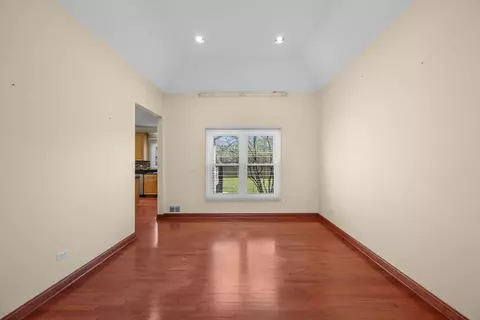 Other - 155 Lilac Ln, Wheeling, IL 60090 photo 1 of 17