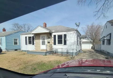 1430 E Vanderhoof St, Decatur, IL 62521