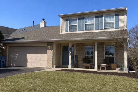 2467 Deerfield Dr, Aurora, IL 60506