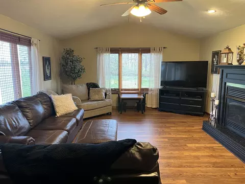 Other - 233 Dunivan Rd, Murphysboro, IL 62966 photo 2 of 11