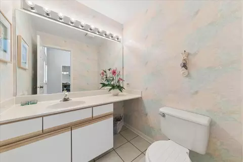 Bath - 613 Rose Ln, Bartlett, IL 60103 photo 1 of 4