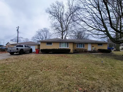 1210-1212 Julie Dr, Champaign, IL 61821
