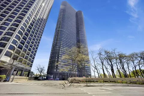 155 N Harbor Dr #212-213, Chicago, IL 60601