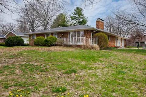 1202 N Linden St, Normal, IL 61761