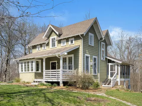 526 Shiloh Rd, Cobden, IL 62920