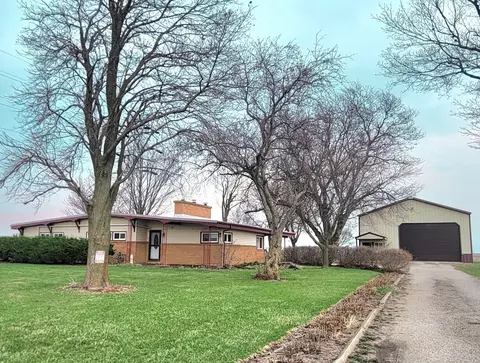 2450 N State Route 178 Hwy, Oglesby, IL 61348