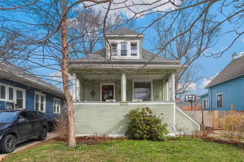 1648 W 100th St, Chicago, IL 60643