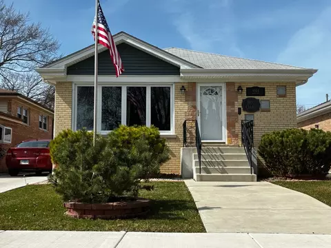 4904 N Normandy Ave, Chicago, IL 60656