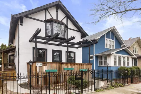 Undisclosed, Chicago, IL 60625
