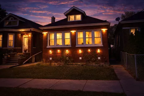 3750 W 65th St, Chicago, IL 60629