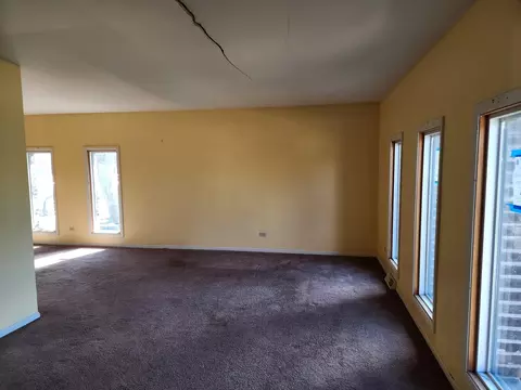 Living - 2736 178th St, Lansing, IL 60438 photo 1 of 5