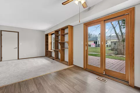 Living - 1030 Perry Dr, Algonquin, IL 60102 photo 8 of 8