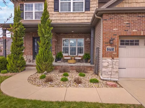 Exterior - 6002 Jackpine Rd, Bloomington, IL 61705 photo 2 of 12