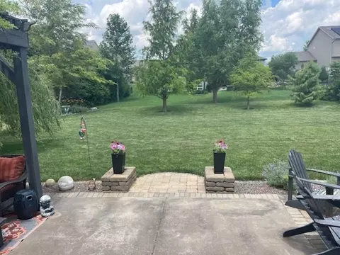 Exterior - 6002 Jackpine Rd, Bloomington, IL 61705 photo 10 of 12