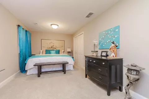 Bedroom - 6002 Jackpine Rd, Bloomington, IL 61705 photo 4 of 4